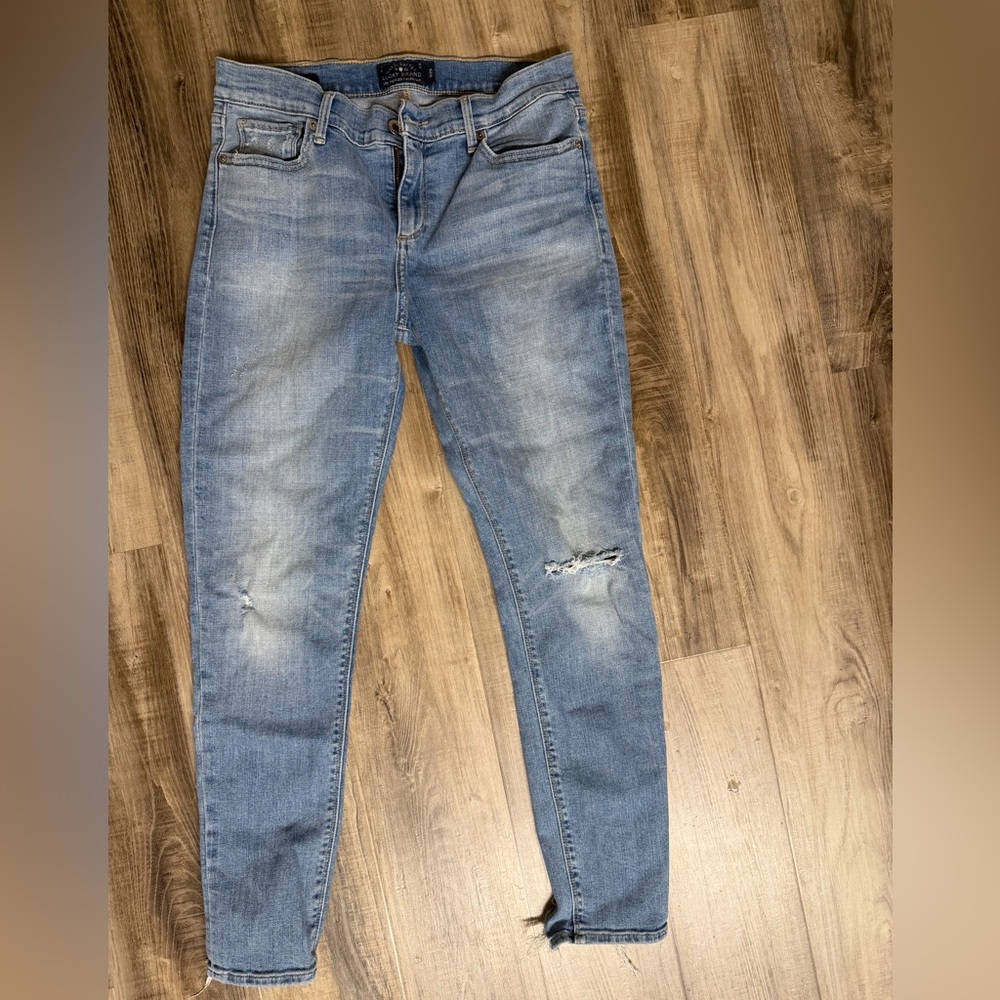 Lucky Brand Light Blue Denim Jeans